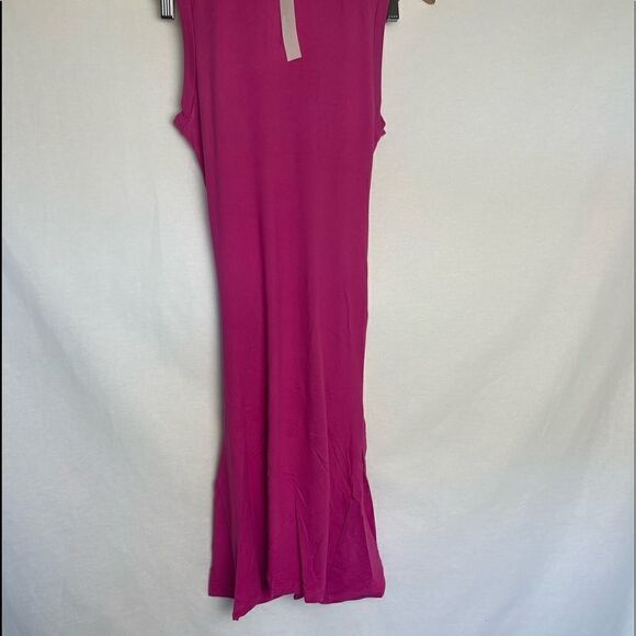 Hot Pink mini dress - Picture 9 of 12